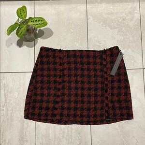NWT House of Harlow 1960 Mini Skirt